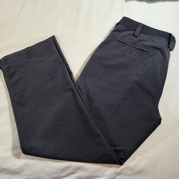 SOLD Under Armour Showdown Pants - Picture 2 of 6